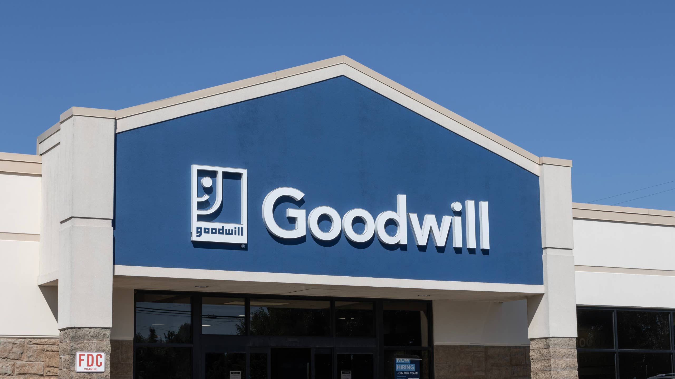 thrift store flipping for profit landmark