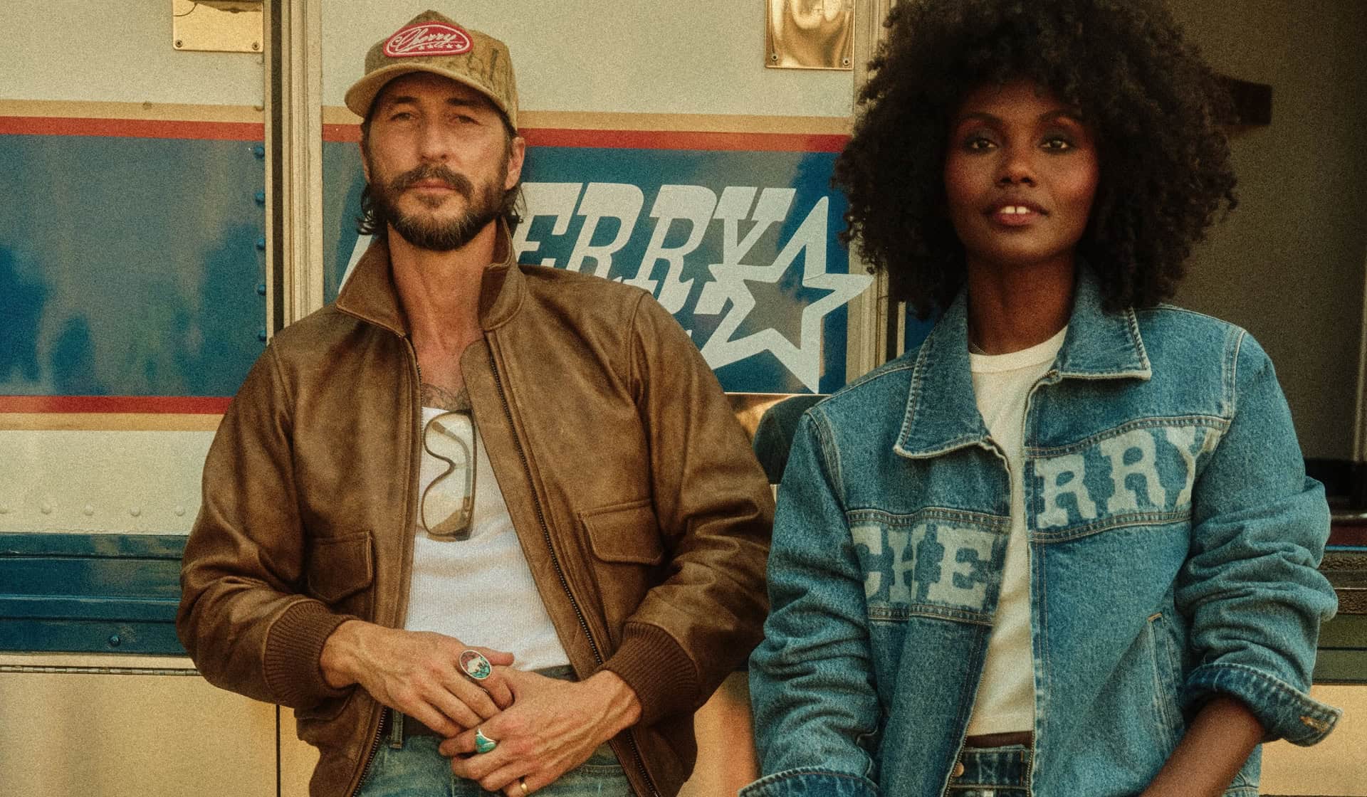 The 2026 Resale Boom: 5 Vintage Clothing Brands Worth Money and How to Resell Clothes Online for Profit